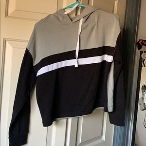 Cropped hoodie